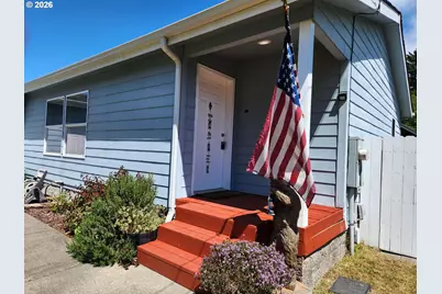 1050 Broadway Ave, Winchester Bay, OR 97467 - Photo 4