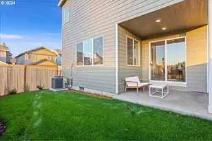 17499 SW Grand Ave, Tigard, OR 97140 - Photo 32