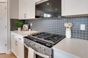 17499 SW Grand Ave, Tigard, OR 97140 - Photo 8