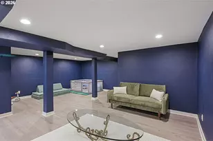 10236 N Smith St, Portland, OR 97203 - Photo 34