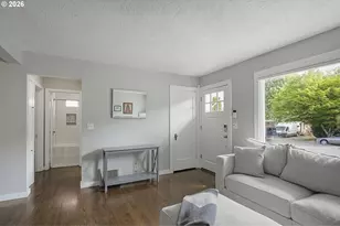10236 N Smith St, Portland, OR 97203 - Photo 6