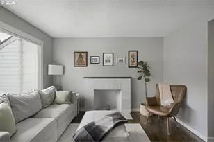 10236 N Smith St, Portland, OR 97203 - Photo 14