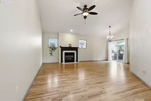 231 East St, Oregon City, OR 97045 - Photo 8