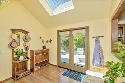 10151 SW Washington St, Portland, OR 97225 - Photo 14