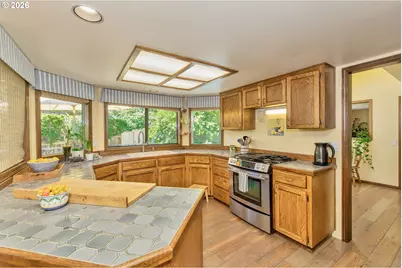 10151 SW Washington St, Portland, OR 97225 - Photo 12