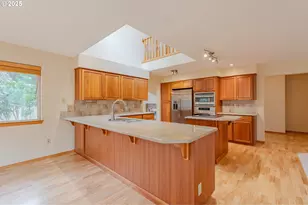 15245 SW Moraine Ct, Beaverton, OR 97007 - Photo 12