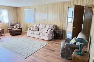 5422 Portland Rd NE, Salem, OR 97305 - Photo 6