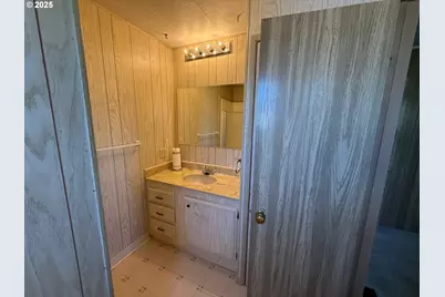 5422 Portland Rd NE #47, Salem, OR 97305 - Photo 24