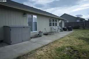 2561 Golfview Ave, Sutherlin, OR 97479 - Photo 30