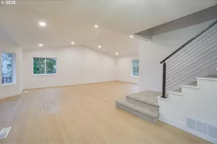 3704 NW Orchard Ct, Camas, WA 98607 - Photo 2