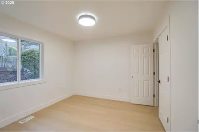 3704 NW Orchard Ct, Camas, WA 98607 - Photo 14
