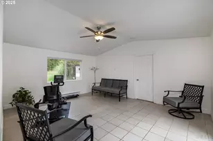 17000 SE Forest Hill Dr, Damascus, OR 97089 - Photo 12