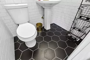 3122 SE 23rd St, Gresham, OR 97080 - Photo 22