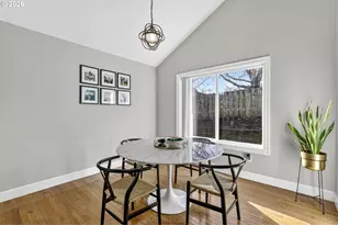 3122 SE 23rd St, Gresham, OR 97080 - Photo 8