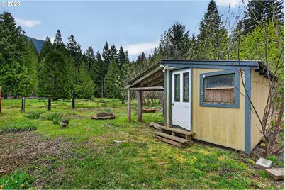 61 Sunday Dr, Cook, WA 98605 - Photo 32