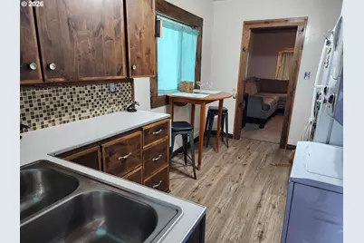 365 Hood St NE, Salem, OR 97301 - Photo 10