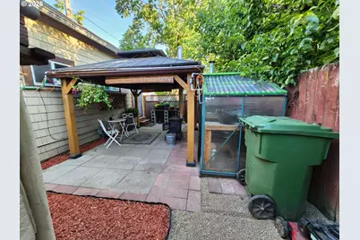 365 Hood St NE, Salem, OR 97301 - Photo 6