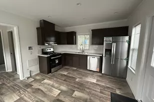 8460 SE Clatsop St, Happy Valley, OR 97086 - Photo 4