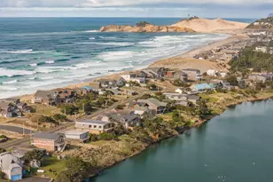 35395 Sunset Dr, Pacific City, OR 97135 - Photo 10