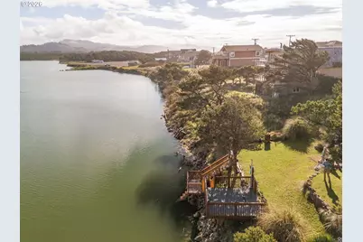 35395 Sunset Dr, Pacific City, OR 97135 - Photo 14