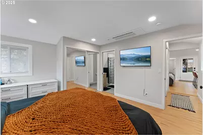 1303 SE Strong Ave, Roseburg, OR 97470 - Photo 12