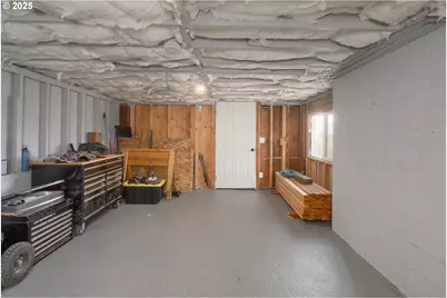 1303 SE Strong Ave, Roseburg, OR 97470 - Photo 22