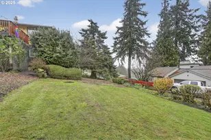 1730 6th St, Columbia City, OR 97018 - Photo 28