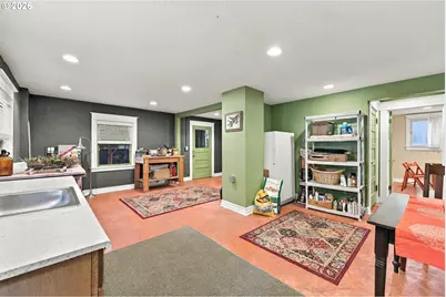 9950 SE Wichita Ave, Milwaukie, OR 97222 - Photo 28