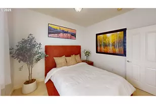 196 SE Spokane St, Portland, OR 97202 - Photo 8