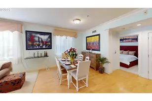 196 SE Spokane St, Portland, OR 97202 - Photo 4