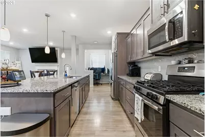 476 SW 15th Ave, Canby, OR 97013 - Photo 20