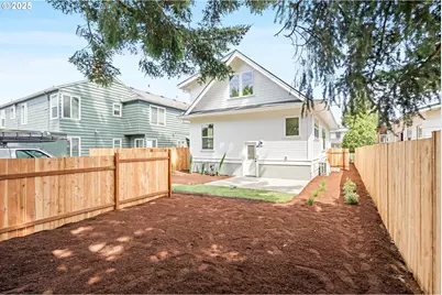 842 NE Killingsworth St, Portland, OR 97211 - Photo 42