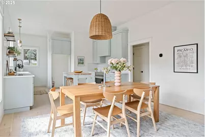 842 NE Killingsworth St, Portland, OR 97211 - Photo 12