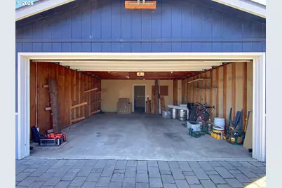 952 E Main St, Monmouth, OR 97361 - Photo 46