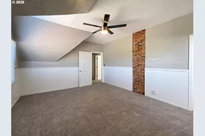 952 E Main St, Monmouth, OR 97361 - Photo 26