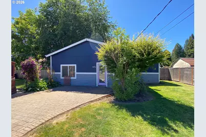 952 E Main St, Monmouth, OR 97361 - Photo 38