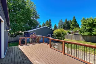 952 E Main St, Monmouth, OR 97361 - Photo 10