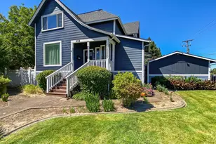 952 E Main St, Monmouth, OR 97361 - Photo 2