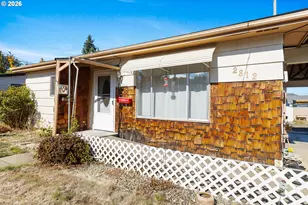 2812 W Sanders Ave, Roseburg, OR 97471 - Photo 2