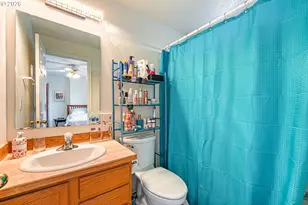 4096 S E St, Springfield, OR 97478 - Photo 32