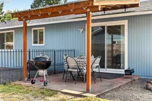1801 SE 54th Ave, Hillsboro, OR 97123 - Photo 34