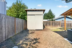 1801 SE 54th Ave, Hillsboro, OR 97123 - Photo 38