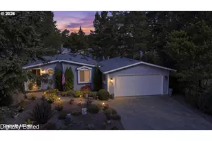 147 42nd Way, Florence, OR 97439 - Photo 2