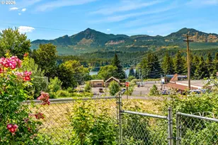 115 SW Regulator St, Cascade Locks, OR 97014 - Photo 2