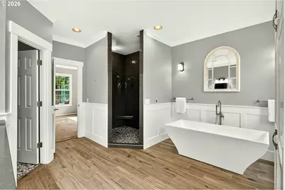 12616 SW 60th Ct, Portland, OR 97219 - Photo 36