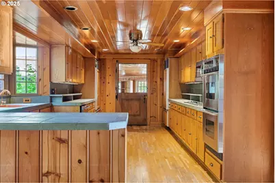 35960 NE Wilsonville Rd, Newberg, OR 97132 - Photo 14