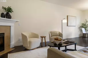 3027 SE Kingswood Ave, Hillsboro, OR 97123 - Photo 4