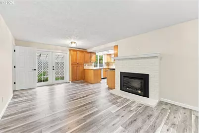 5385 NW Deschutes Dr, Portland, OR 97229 - Photo 10