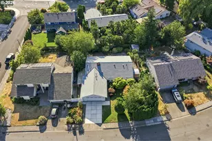 5385 NW Deschutes Dr, Portland, OR 97229 - Photo 42