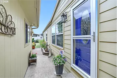 1682 NW Wallace Rd, McMinnville, OR 97128 - Photo 6